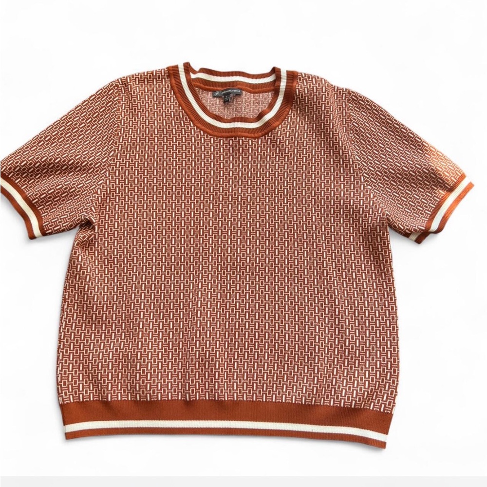 Adrianna Papell burnt orange and white short sleeve sweater shirt. XL.